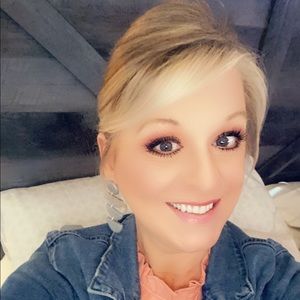 Meet your Posher, Tara